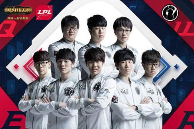 而张安达的 而张安达的